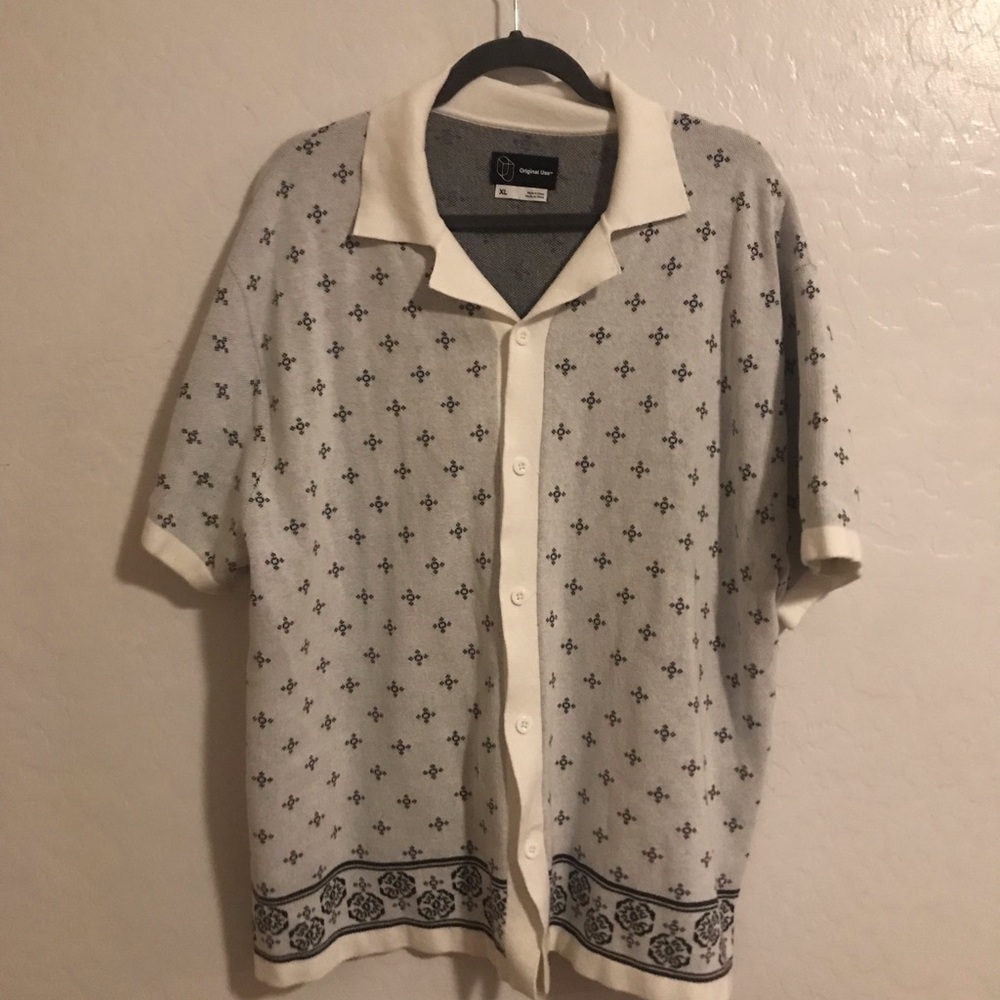 Original Use White and Black Patterned Shirt